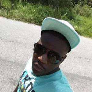 Meet your Posher, Bernard